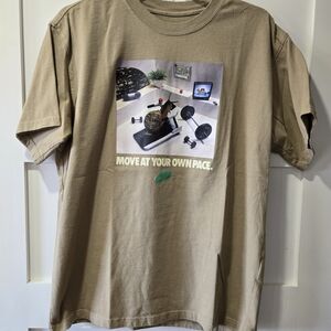 Nike Tan T-Shirt with Snail Gym Print
